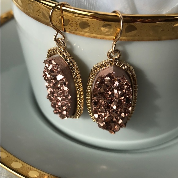 SALE⭐️NEW- Rose Gold Druzy Drop Earrings⭐️ - Picture 3 of 4